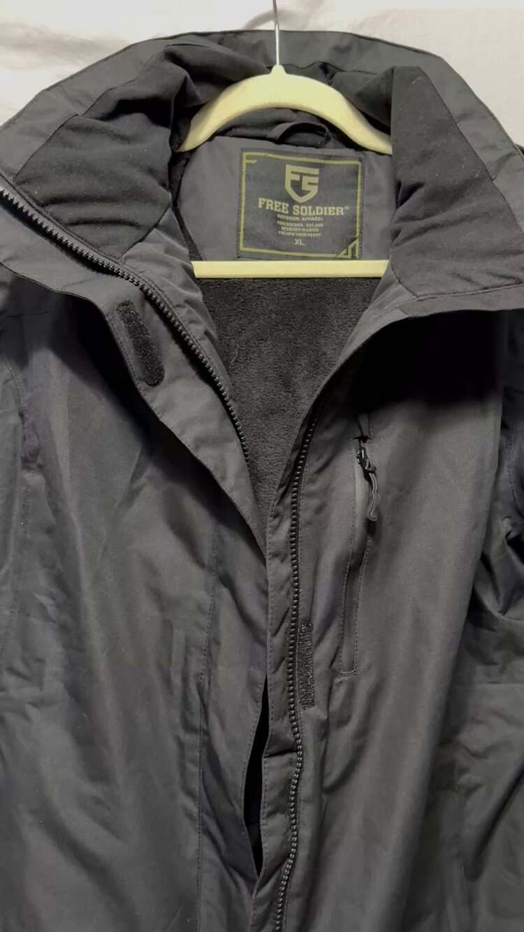 Free Soldier Men's XL Ski Jacket‎ Fleece Lined Waterproof